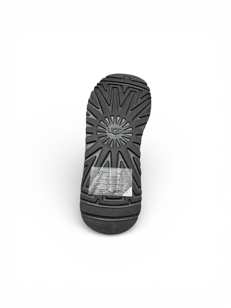 新品未使用UGG アグ　24cm クラシック ミニ プラットフォーム