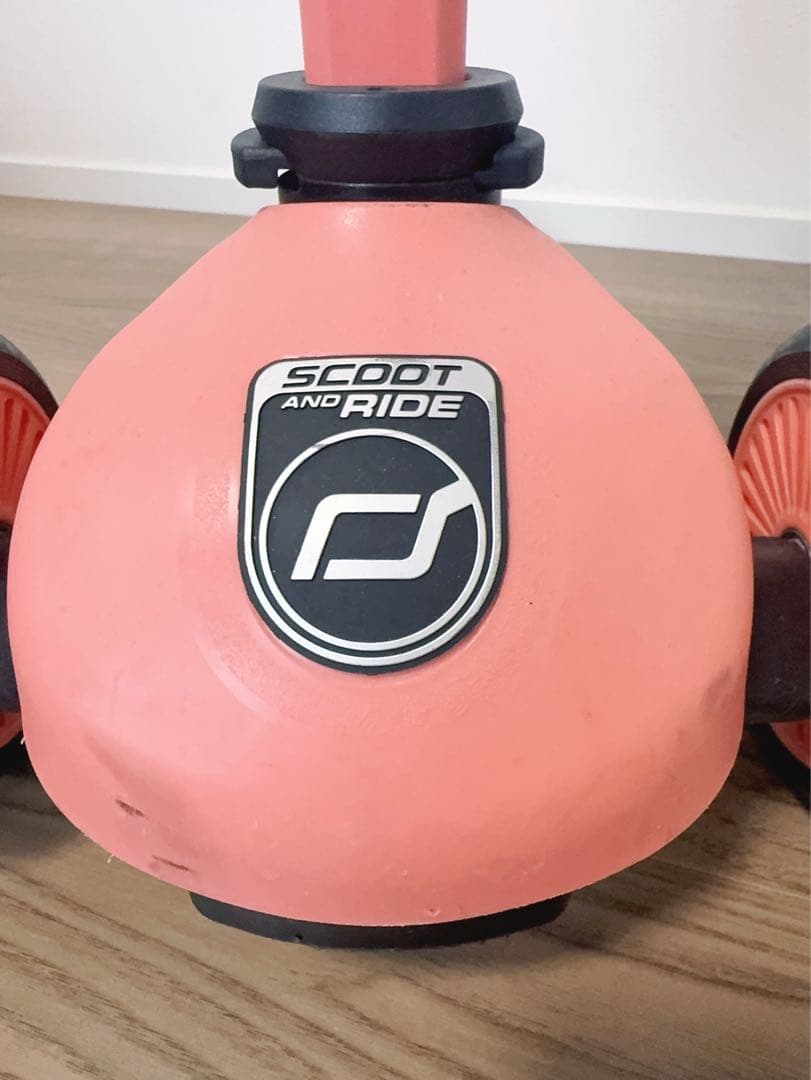 SCOOT AND RIDE スケーター ピンク