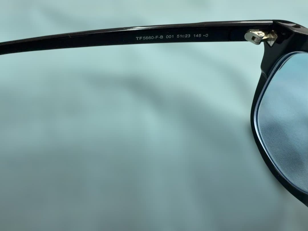Tom Ford TF5660-F-B 001 51ㇿ23 145⋆0　中古