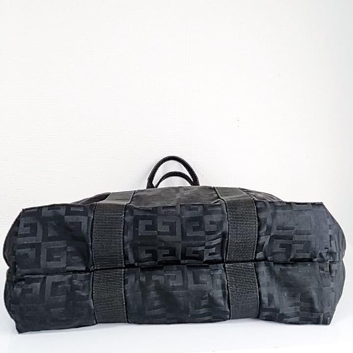 【超美品】GIVENCHY ジバンシィ ブラック ボストンバッグ 4Gロゴ入り