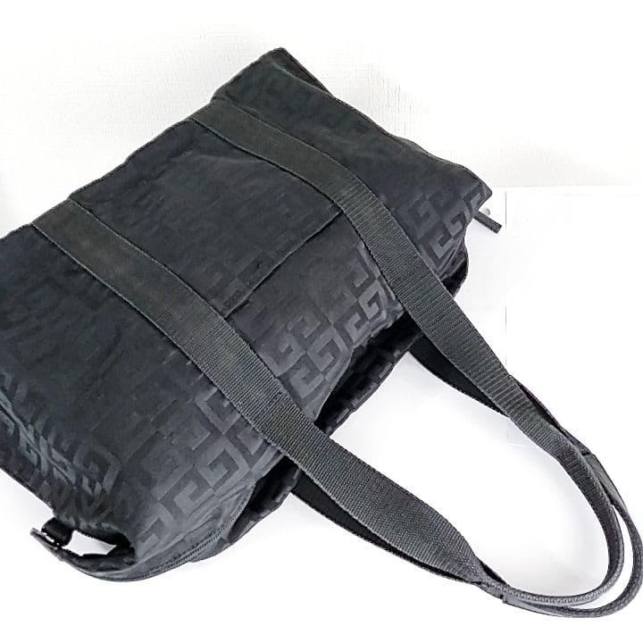 【超美品】GIVENCHY ジバンシィ ブラック ボストンバッグ 4Gロゴ入り