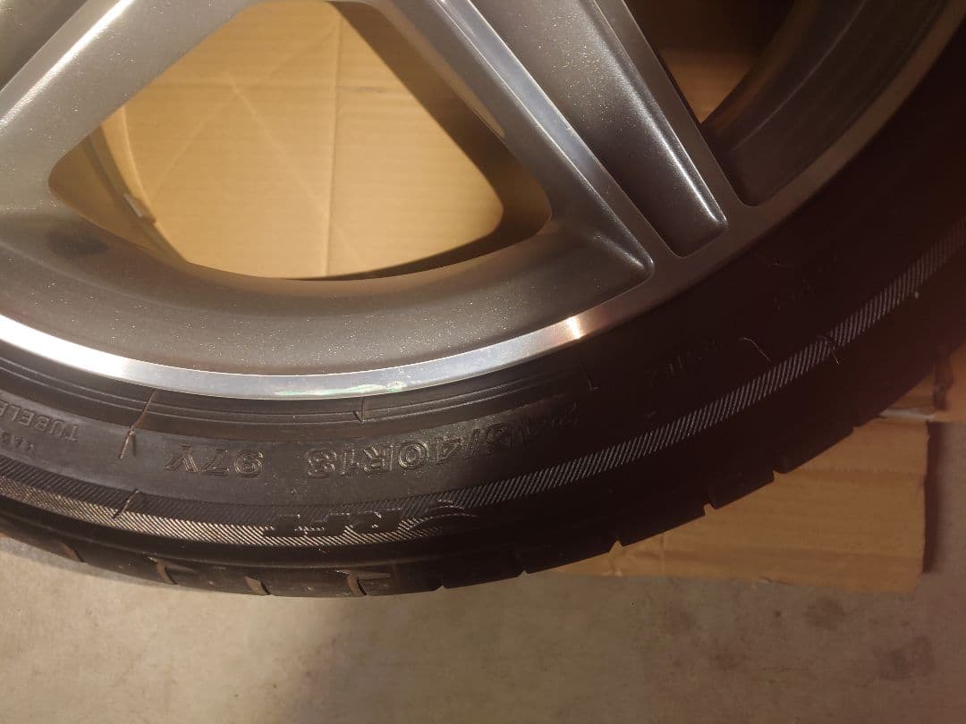 ベンツ Cクラス w205 AMG １８インチ