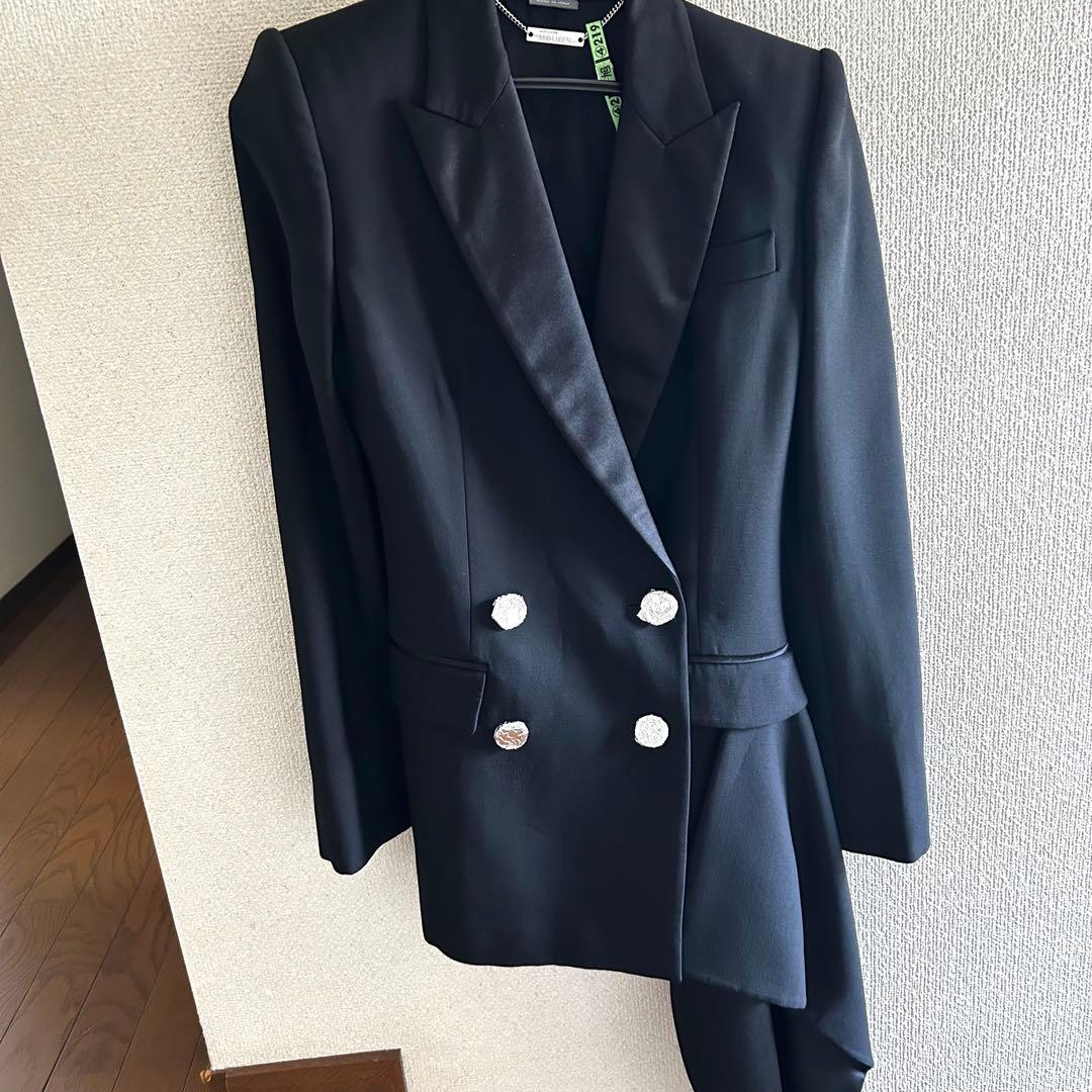 ALEXANDER MCQUEENアレキサンダーマックイーン　ドレープジャケット