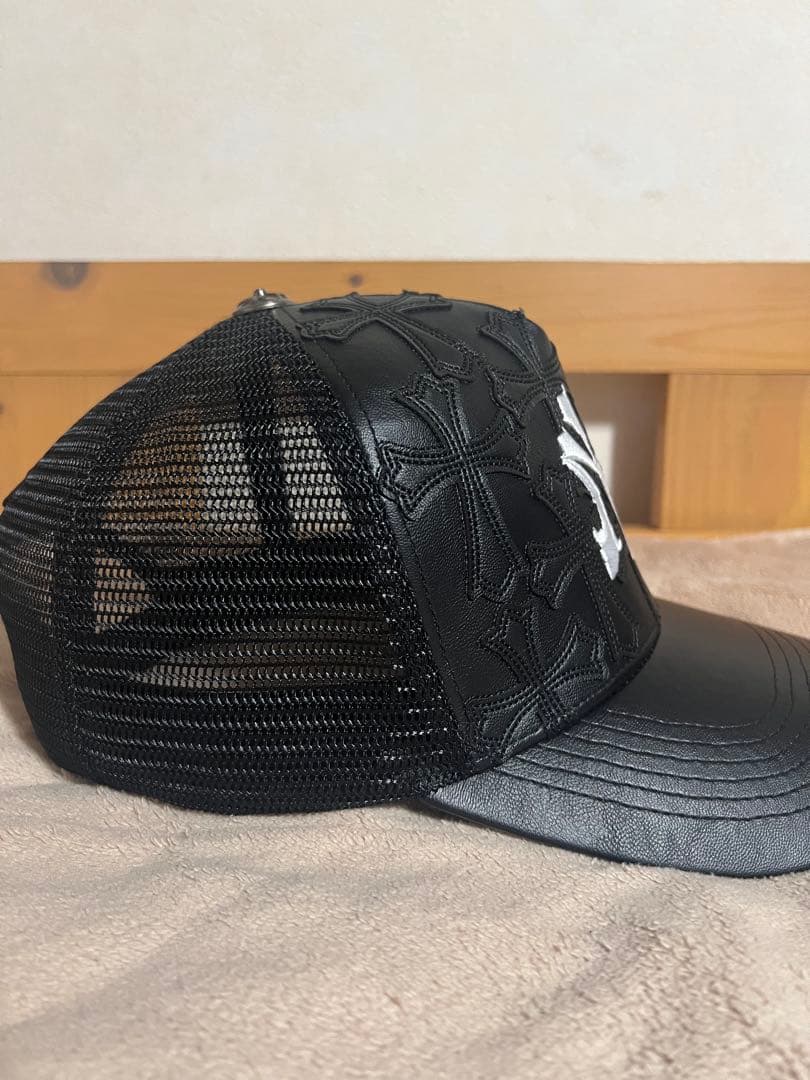 帽子 NEWVINTAGE CROSS EMBLEM LEATHER MESH CAP