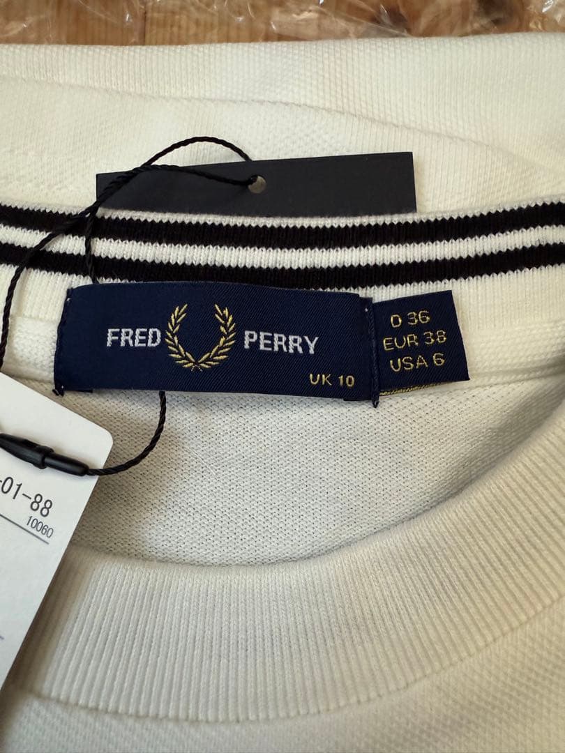 FRED PERRYTシャツレディース