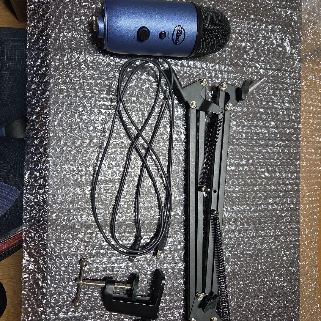 Blue Yeti BM400MB USB コンデンサーマイク　マイクアーム付