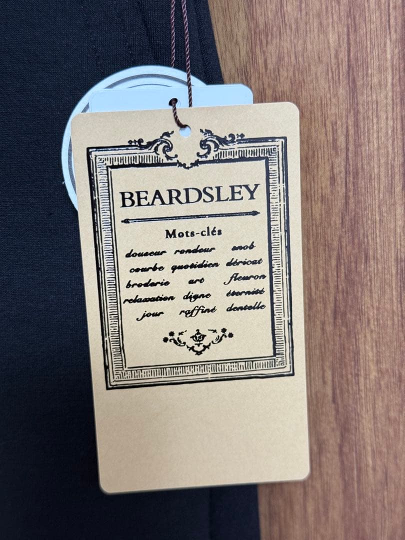 BEARDSLEY ビアズリー ダンボールタイトスカート サイズ2