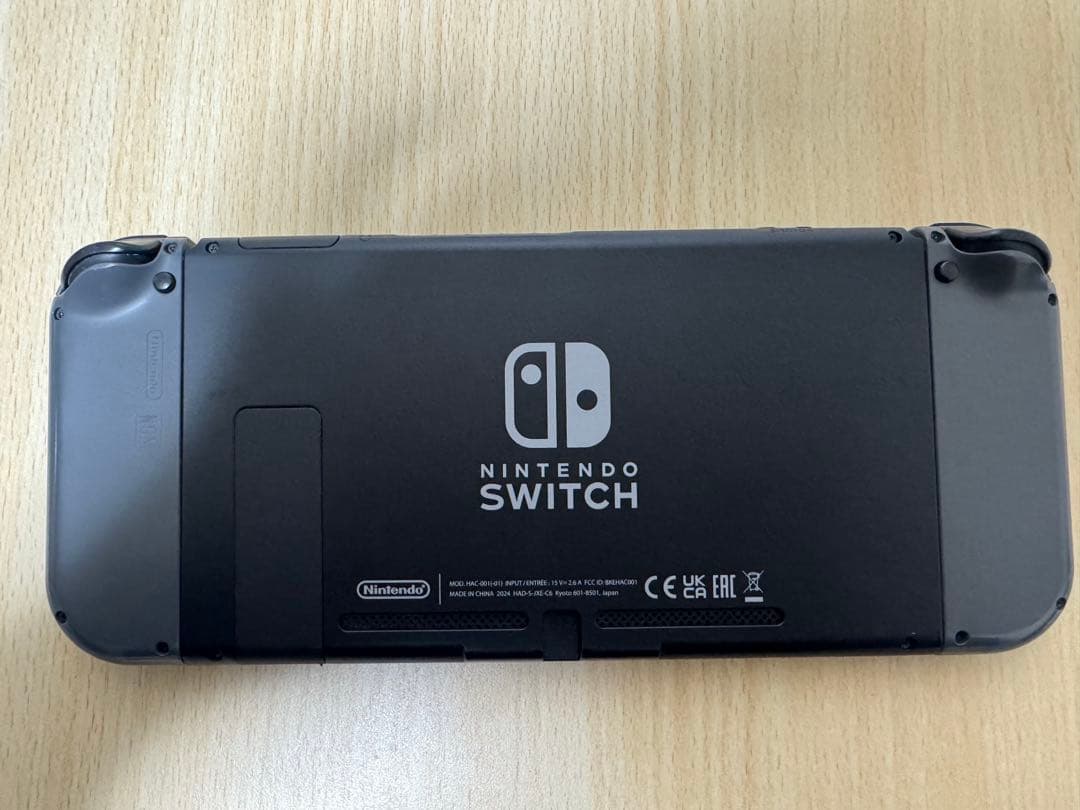 美品Nintendo Switch 本体HAC-001グレー　ネオンレッドR付き