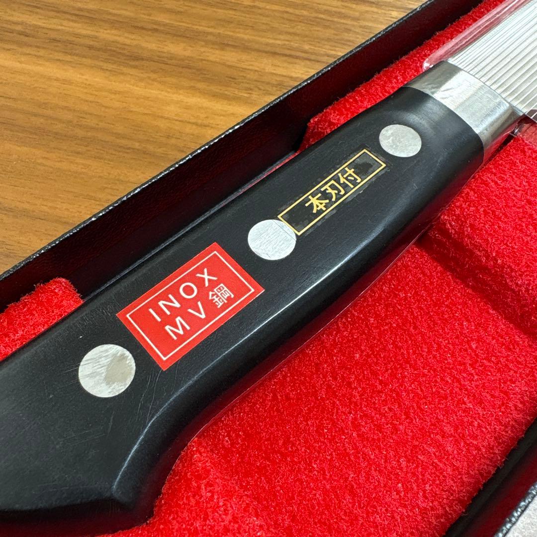 未使用品　INOX つば付き牛刀　300mm 實光