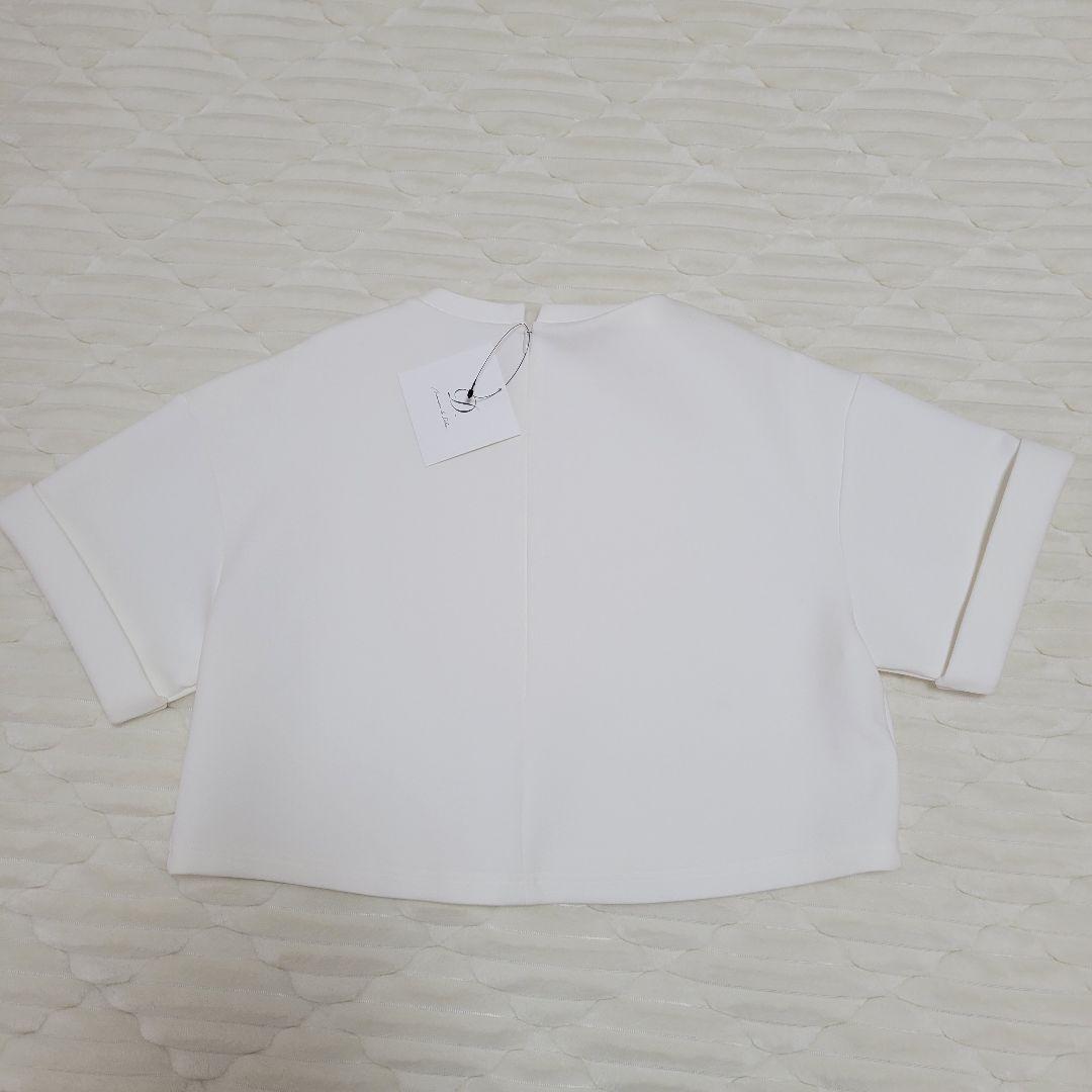 メゾンドドルチェ maison de Dolce. forme tee