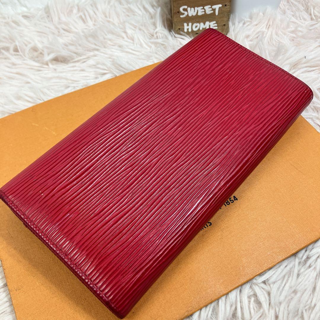 超美品 ルイヴィトン エピ ポルトフォイユ サラ 長財布 赤 レッド レディース