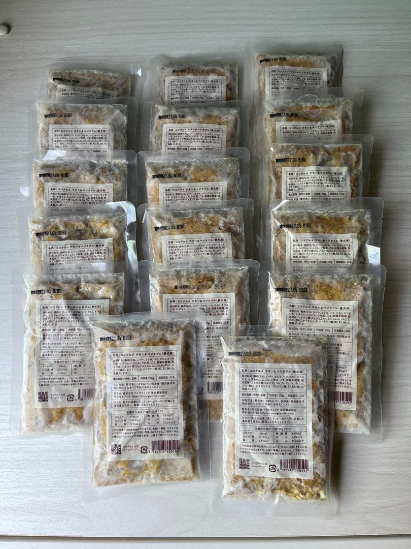 新品未解凍　冷凍ココグルメ17パック　チキン17パック