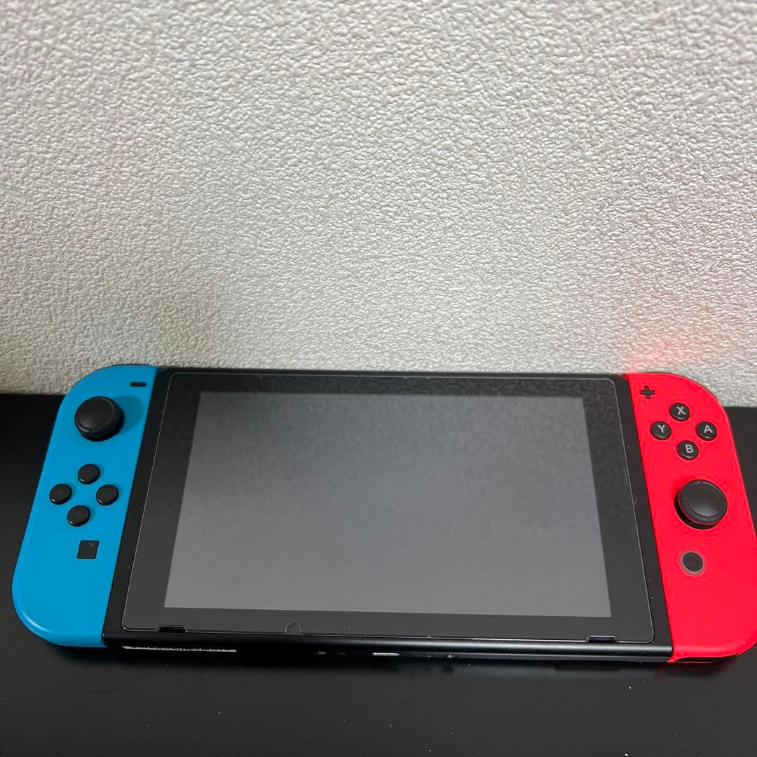ニンテンドー　スイッチ　本体　Switch　一式　ハードケース　任天堂
