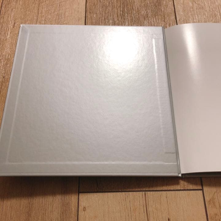 安室奈美恵 ツアーパンフレット  LIVE GENIC