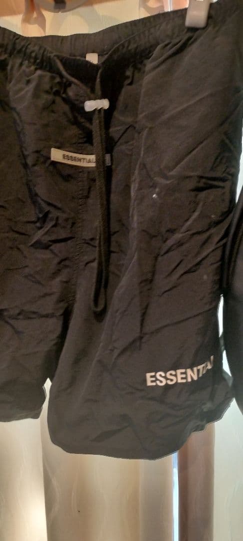 ESSENTIALS ブラック ジャケット・ショートパンツ・バックパックセット