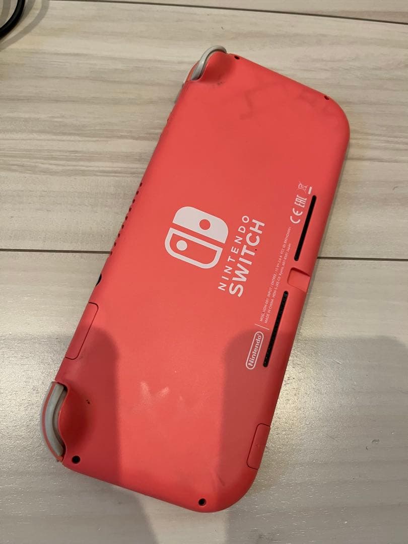 ニンテンドー　Switchライト　動作確認済み