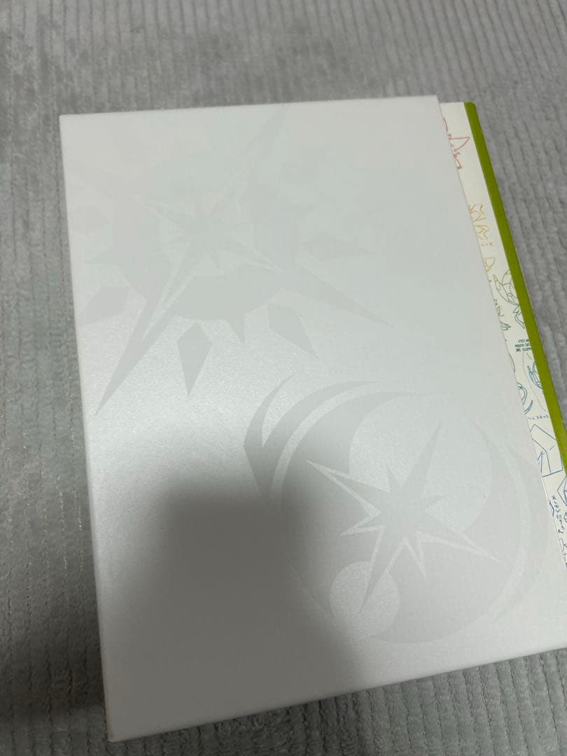 ポケットモンスター　サン　ムーン　ウルトラサン　ウルトラムーン　設定資料集