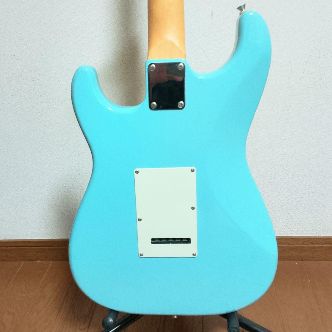 BUSKER’S　ストラトキャスタータイプ　エレキギター　ソニックブルー