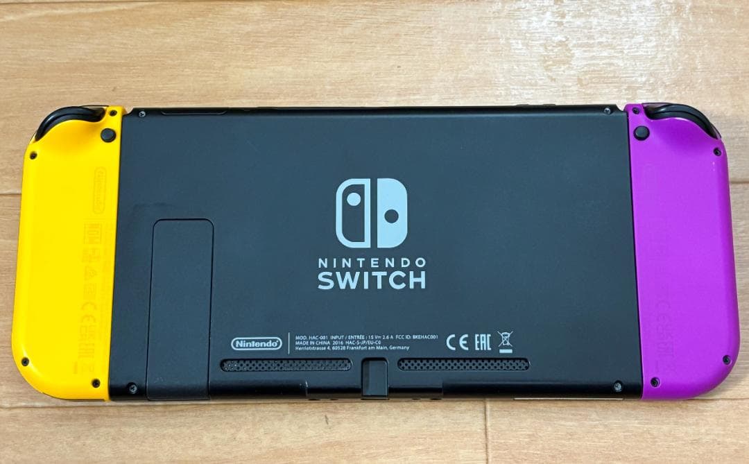 Nintendo Switch 本体＋本体ケース＋コントローラー