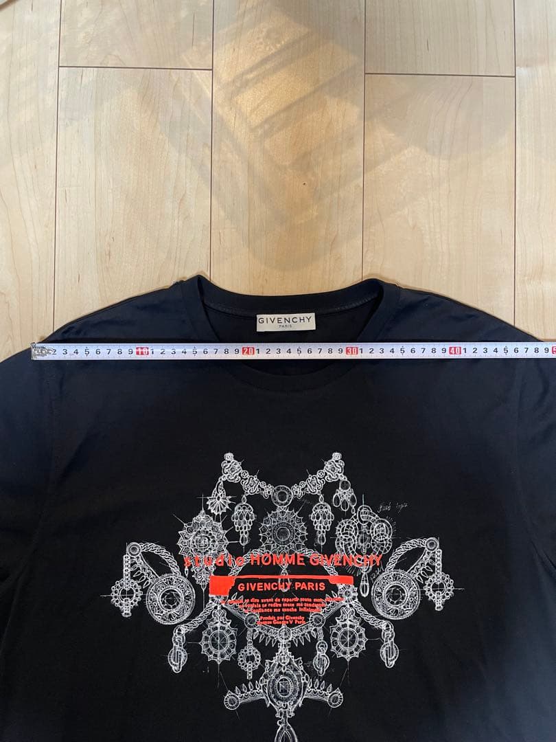 GIVENCHY ブラック Tシャツ RARE
