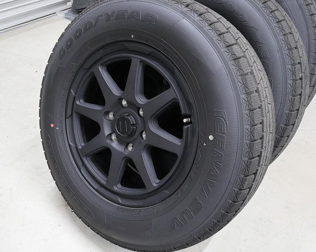 2025年製造/使用期間3か月ホイールスタッドレスセット ランクル250/300
