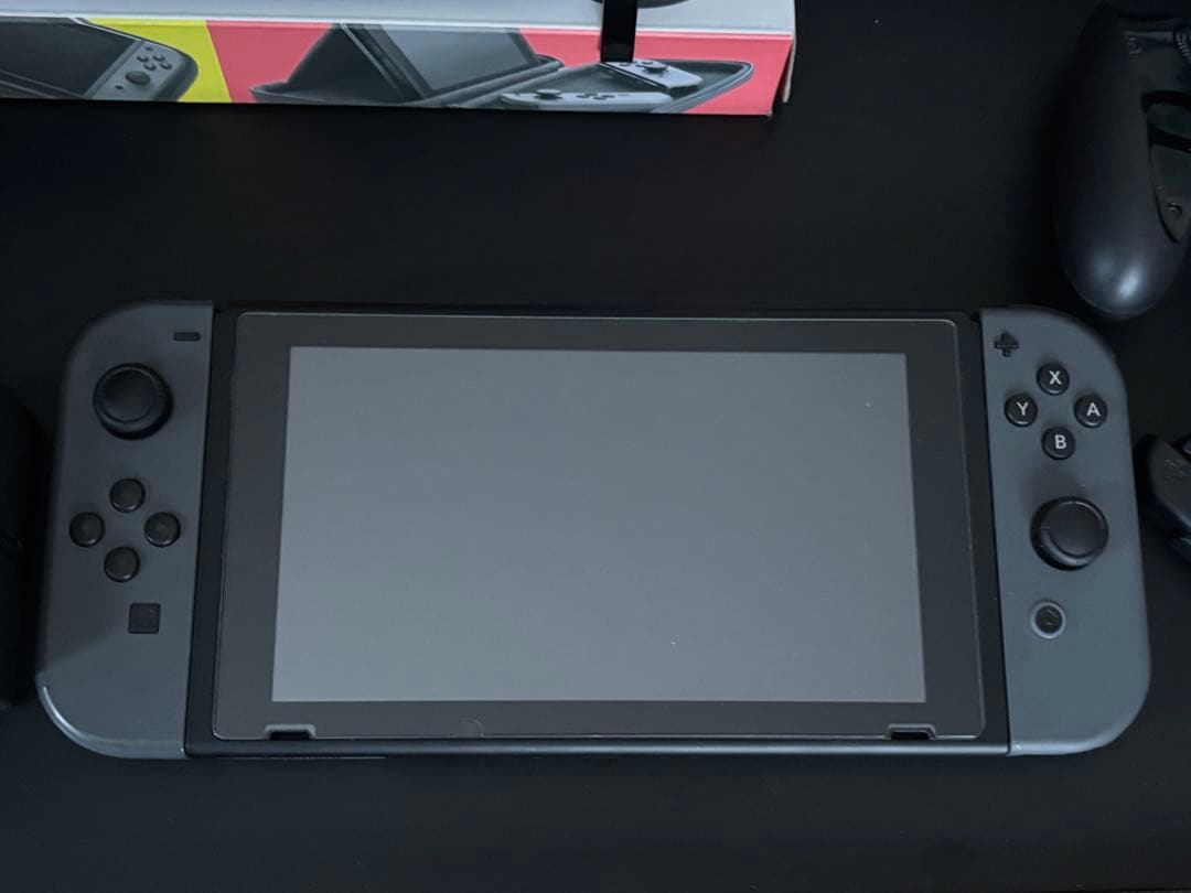 【美品】任天堂　Nintendo Switch 本体 グレー