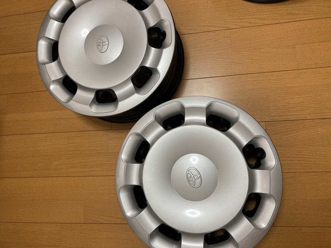 【まゆぞう】 新型シエンタ HEV G 15インチスチールホイール　①