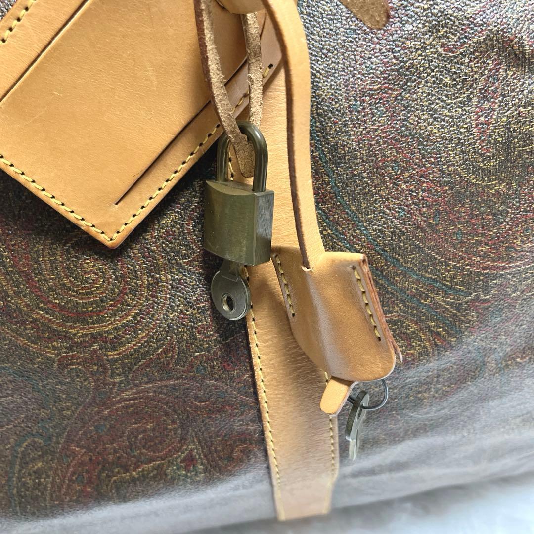 【ETRO エトロ】ボストンバッグ ペイズリーPVC ヌメ革 チャーム 鍵付き