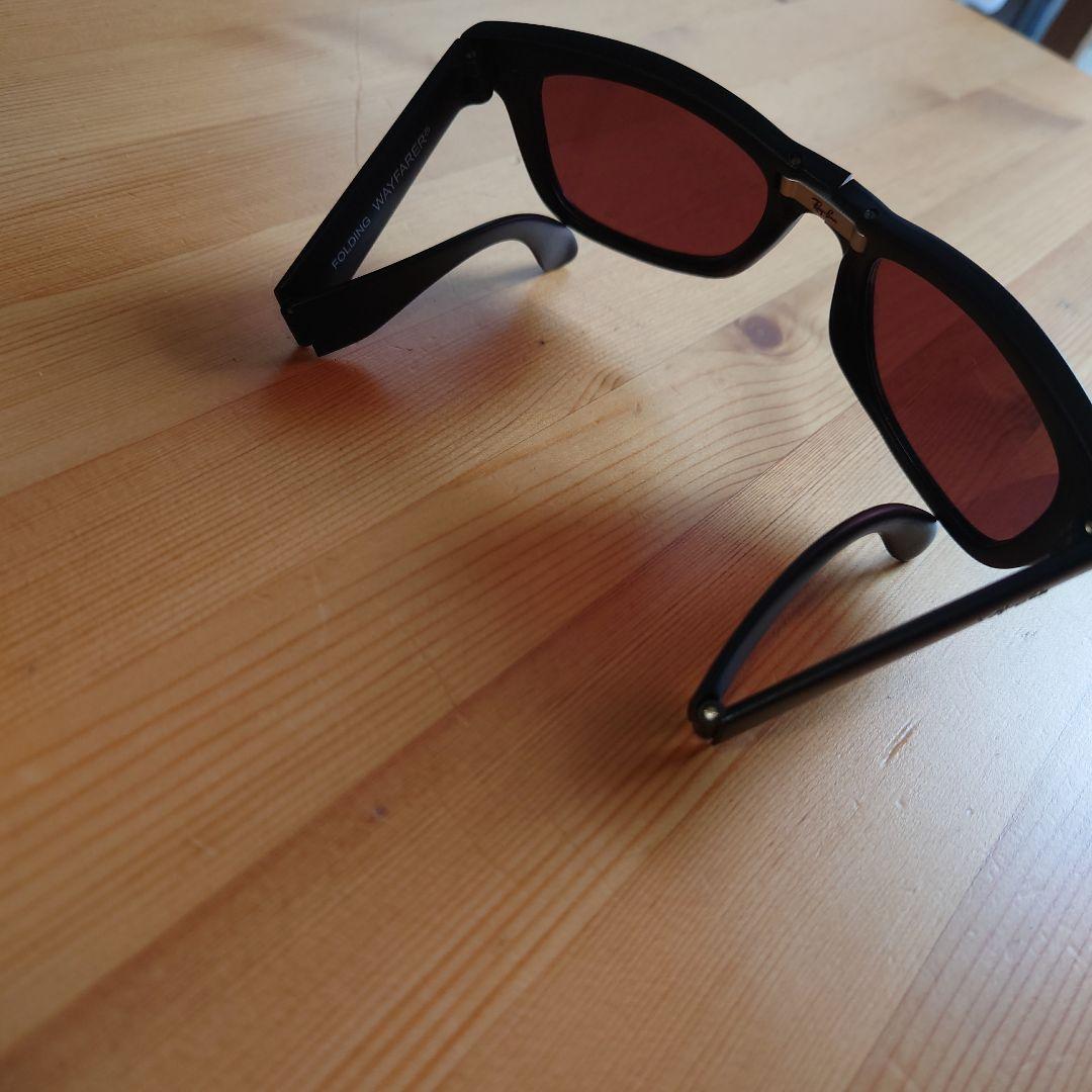 Ray-Ban クラシック サングラス 赤レンズ