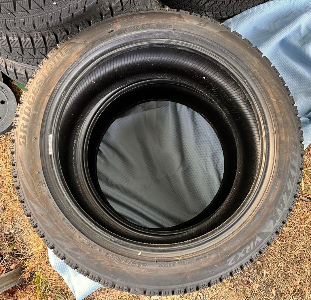 235/45R18 ブリヂストン　スタッドレス　2本セット