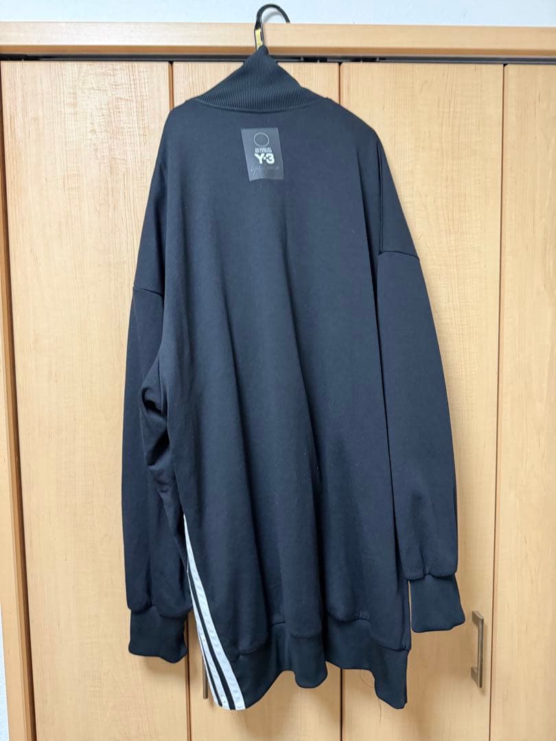 Y-3 ブラック ジップアップジャケット