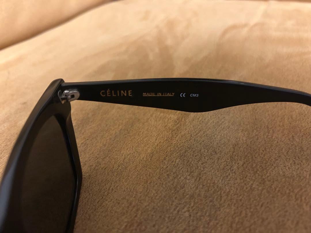 CÉLINE ブラック キャットアイ サングラス