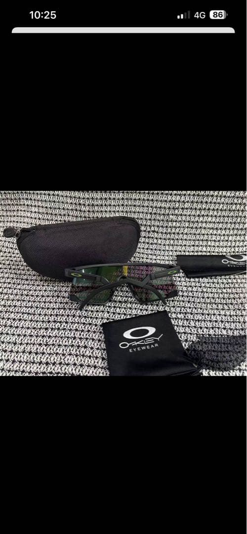 Oakley ミラーグリーン サングラス　ぴーちゃん