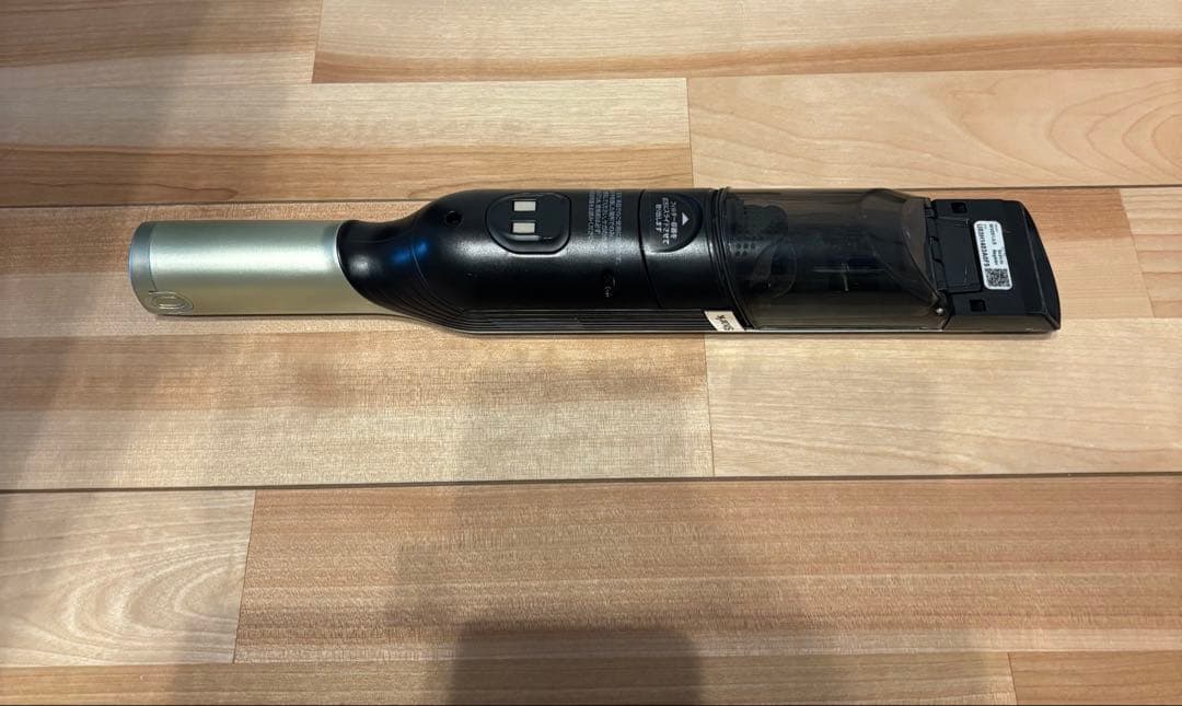 SharkNinja 充電式ハンディークリーナー WV251JLS