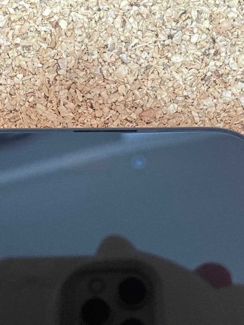 d*n様 iPhone 15美品 部品どり用　ジャンク