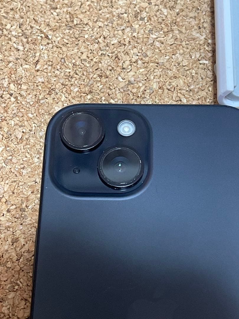 d*n様 iPhone 15美品 部品どり用　ジャンク
