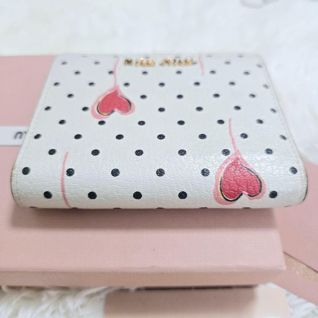 もっちー様✨ミュウミュウ ラムールコレクション 二つ折り財布 ハート ドット