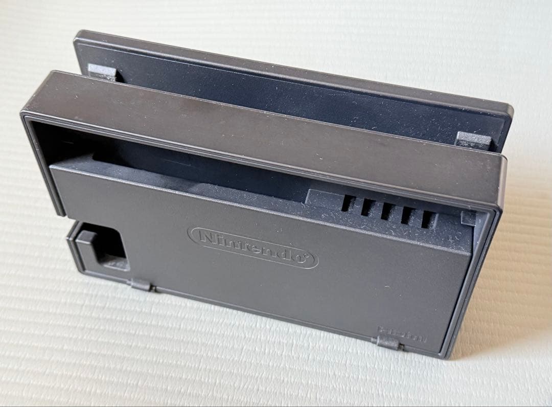 Nintendo Switch ネオンブルー/レッド 本体　バッテリー強化