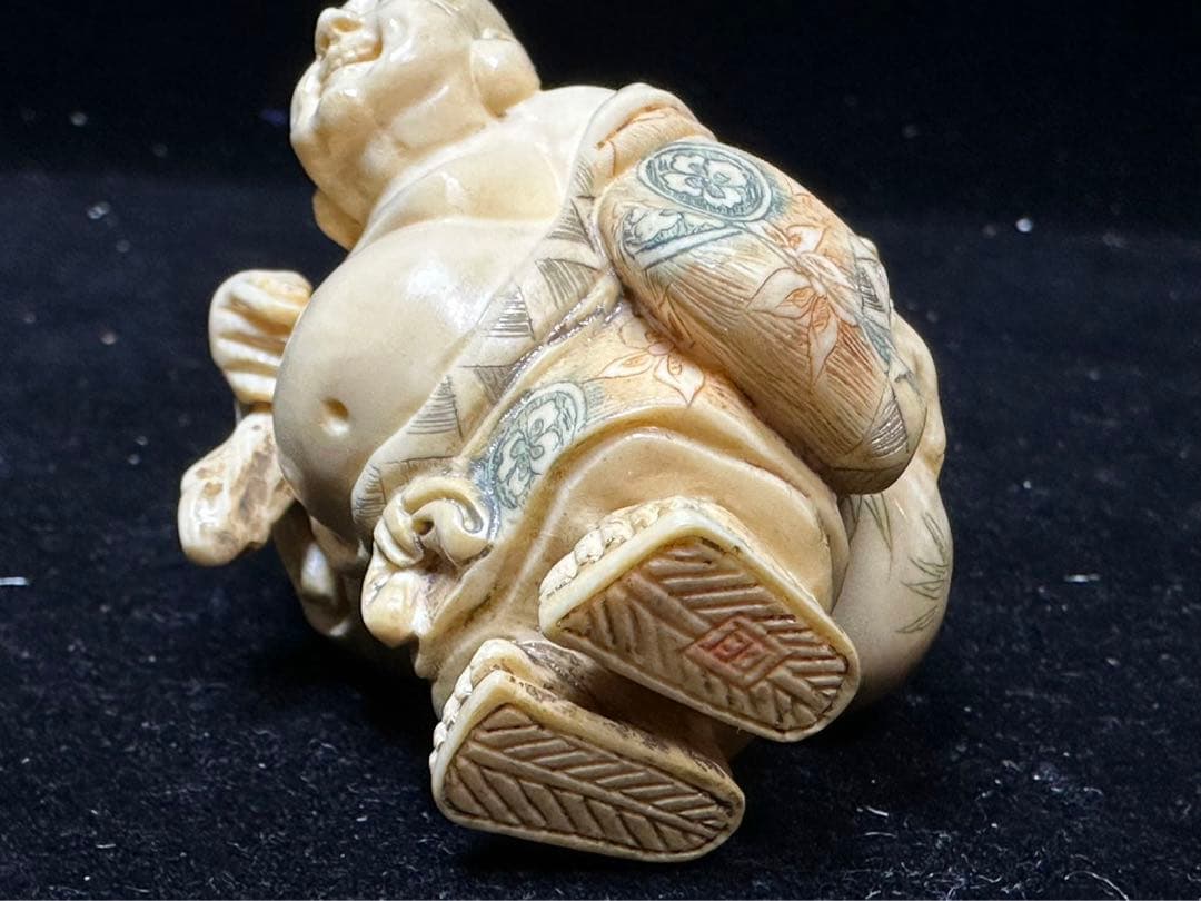 置物　アンティーク　天然素材　仏像　彫刻 古美術品　細密細工　骨董コレクション