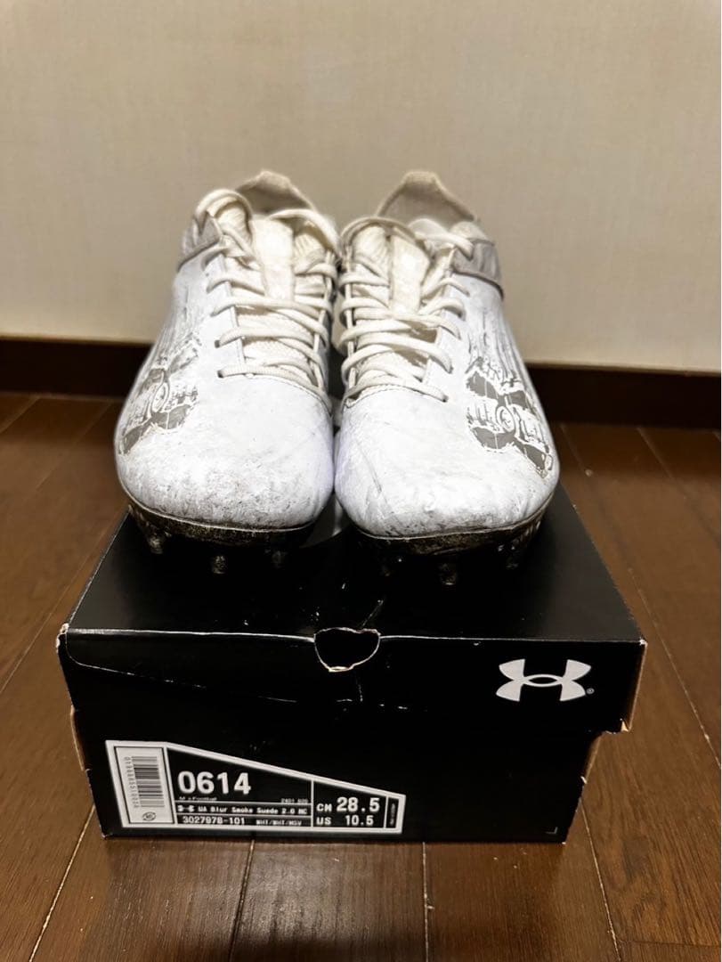 UNDER ARMOUR スパイク 28.5cm ホワイト