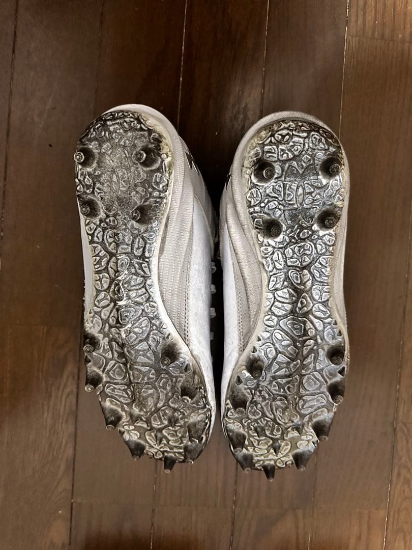 UNDER ARMOUR スパイク 28.5cm ホワイト