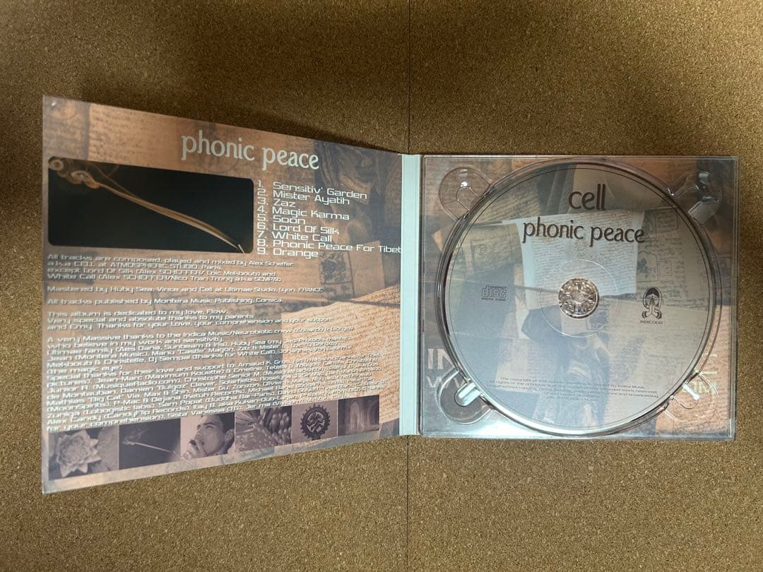 洋楽 cell phonic peace