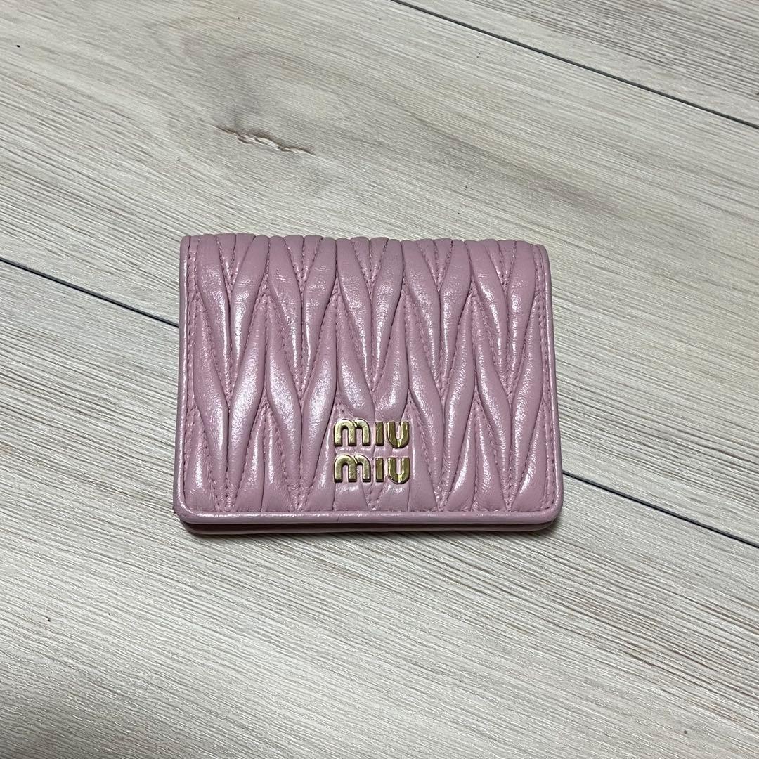 Miu Miu マテラッセレザー 折り財布