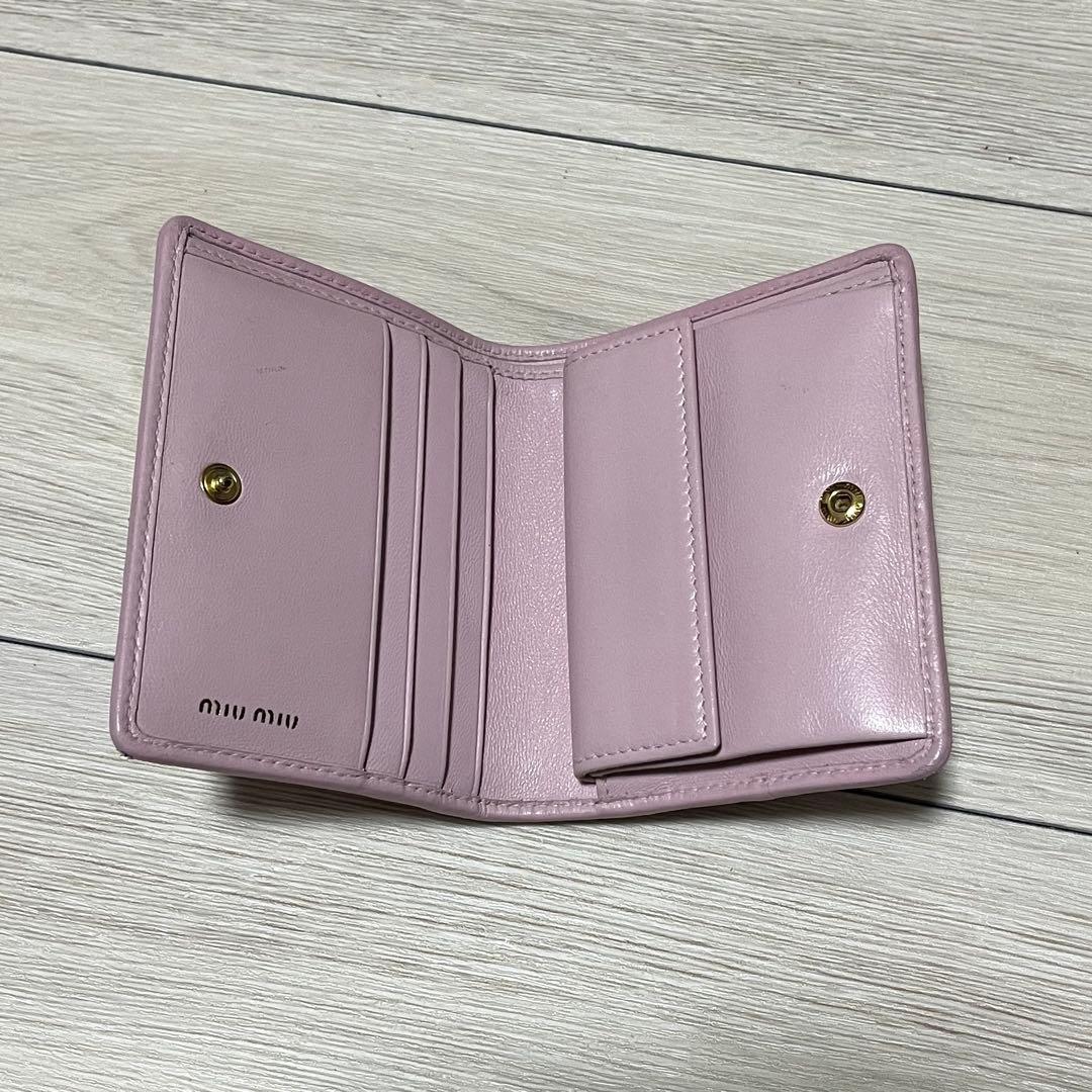 Miu Miu マテラッセレザー 折り財布