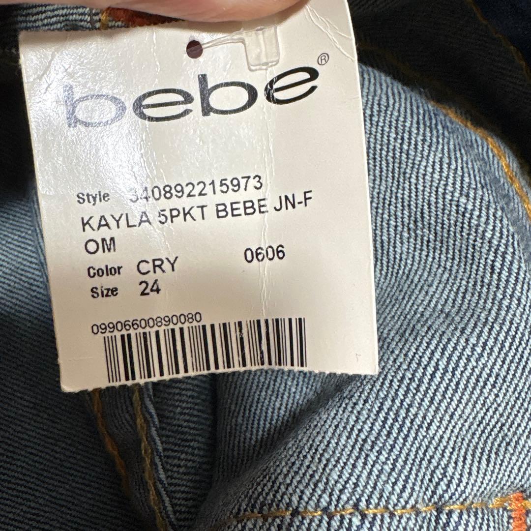 新品未使用　bebe ストーン装飾 ダークデニム ブーツカットパンツ　24