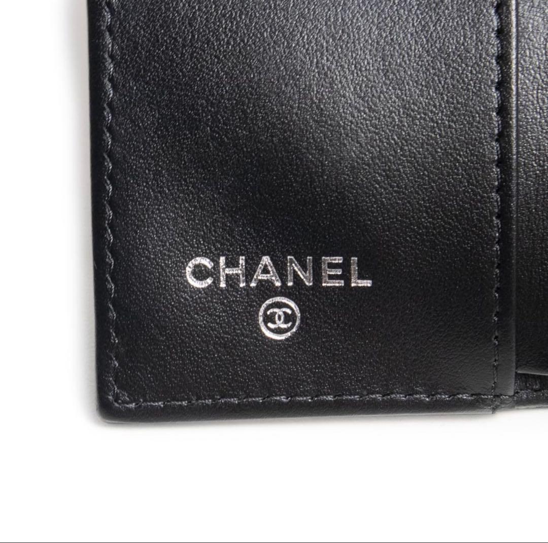 CHANEL ブラック キルティング 三つ折り財布 限定品