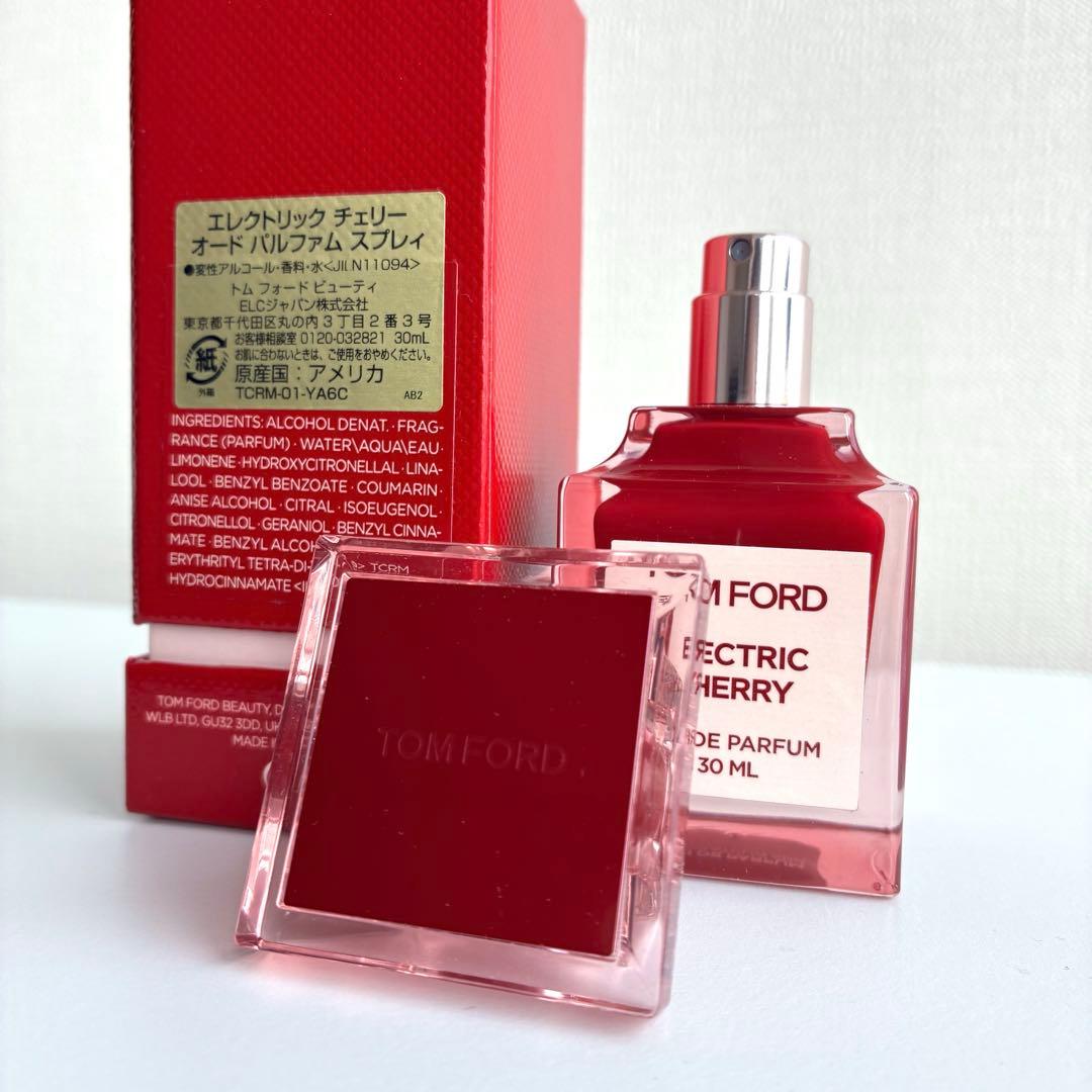 トムフォード エレクトリックチェリー 30ml 残量約7〜8割　本日限定お値下げ