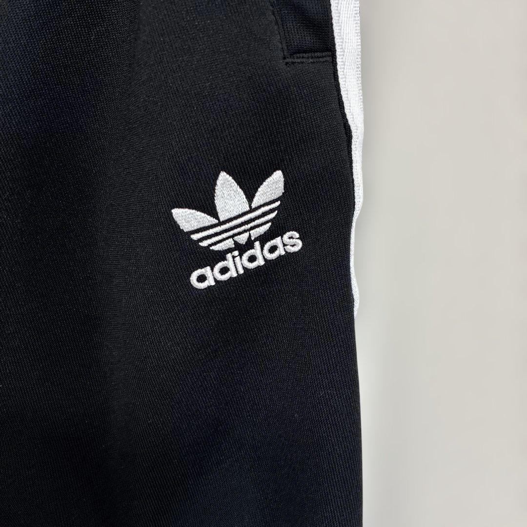 adidas アディダス　セットアップ　ブラック　メンズM ジャージ上下