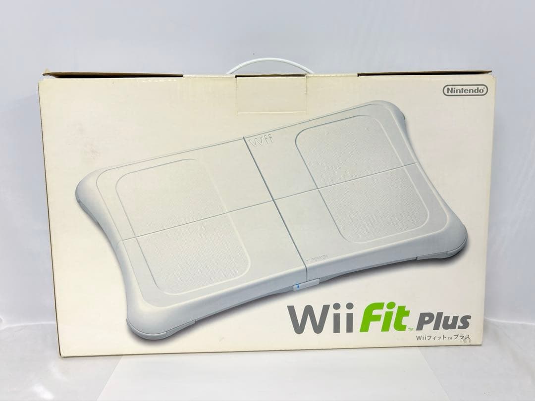 ら*る様 未使用 Wiiフィット プラス (バランスWiiボードセット)