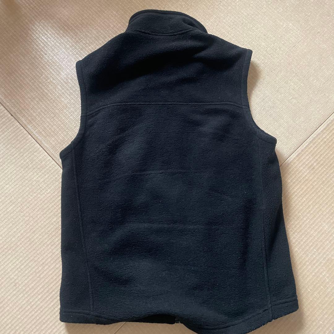 patagonia シンチラベスト　　　ブラックSサイズ